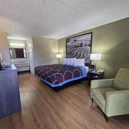 Super 8 By Wyndham Arkadelphia Caddo Valley Area Екстер'єр фото