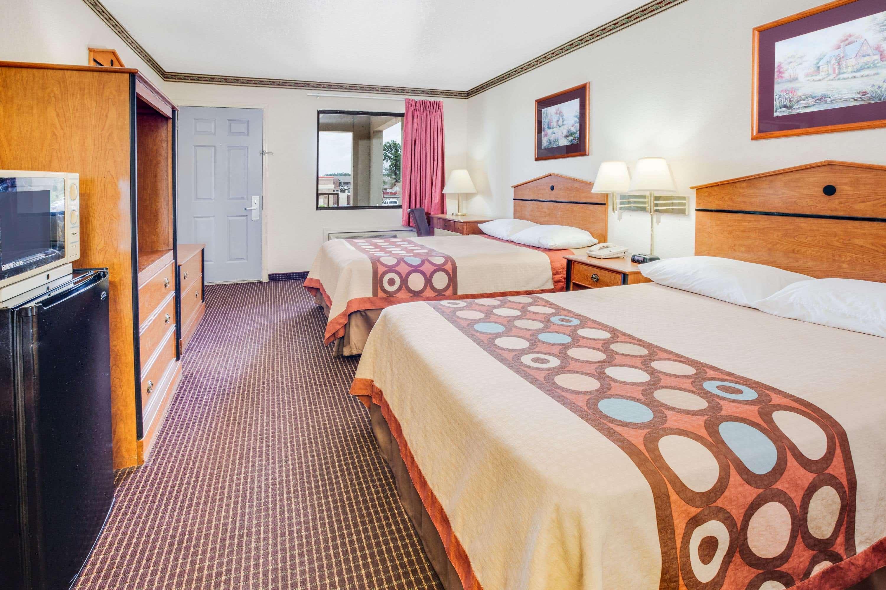 Super 8 By Wyndham Arkadelphia Caddo Valley Area Екстер'єр фото