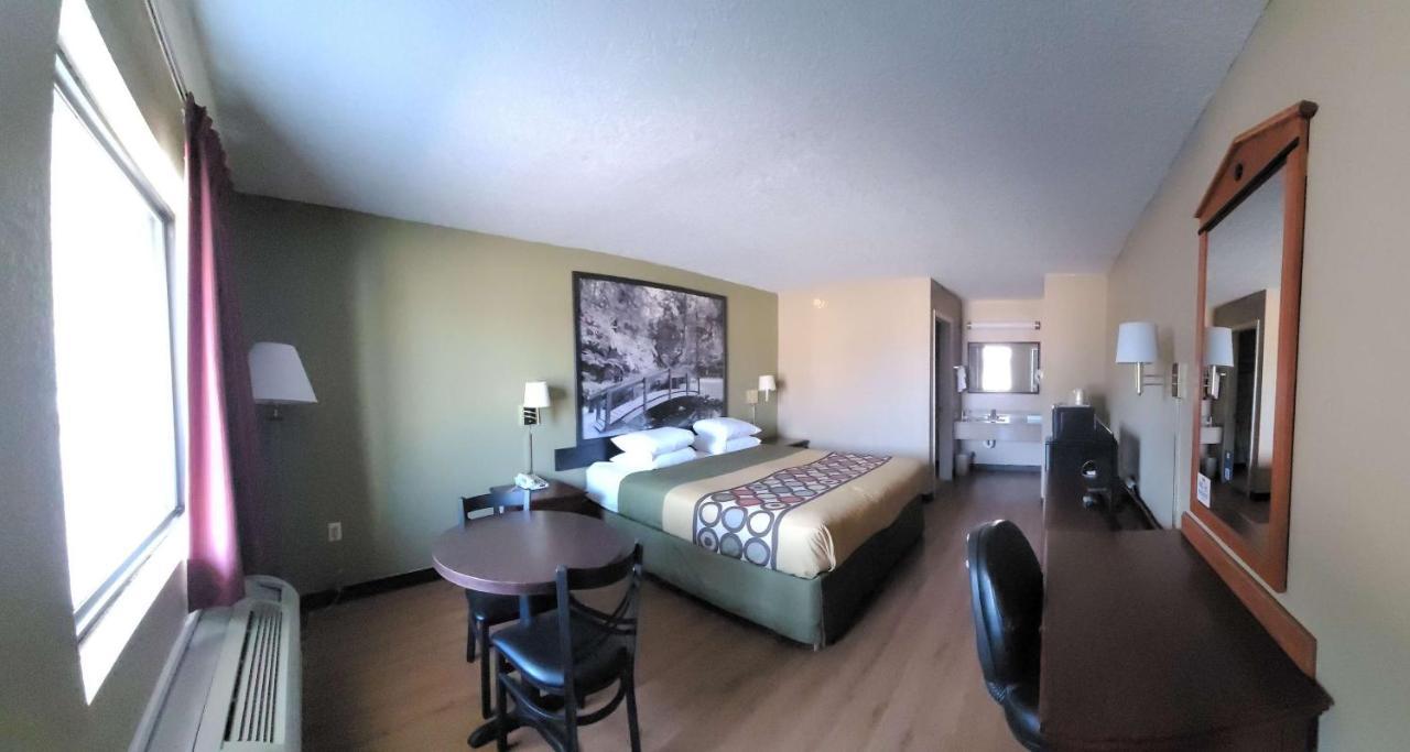 Super 8 By Wyndham Arkadelphia Caddo Valley Area Екстер'єр фото