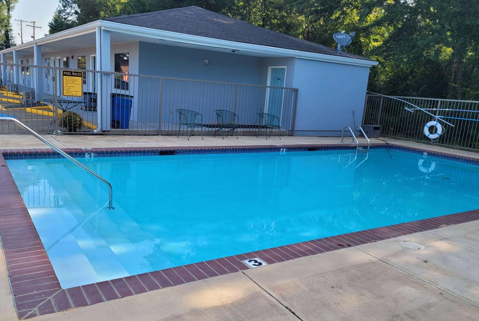 Super 8 By Wyndham Arkadelphia Caddo Valley Area Екстер'єр фото