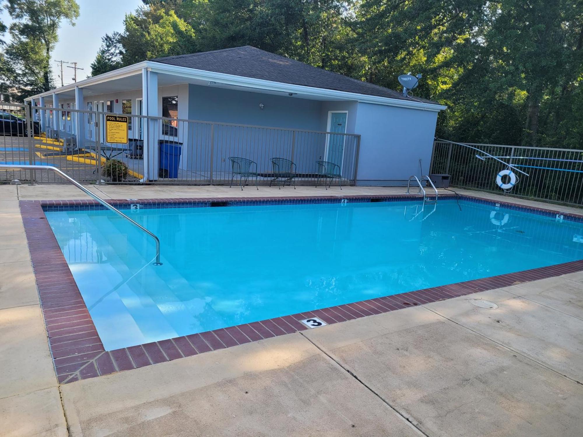 Super 8 By Wyndham Arkadelphia Caddo Valley Area Екстер'єр фото
