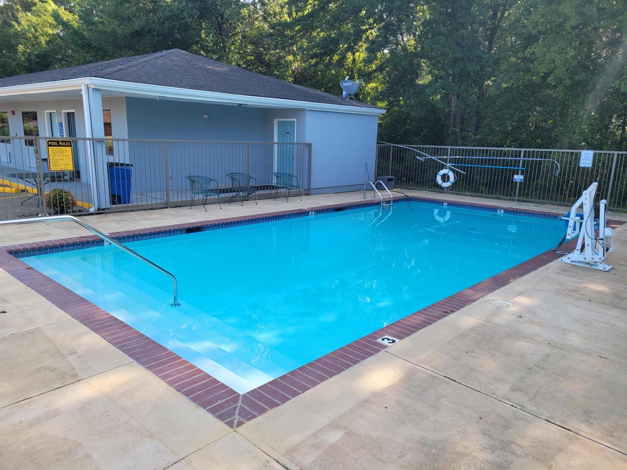 Super 8 By Wyndham Arkadelphia Caddo Valley Area Екстер'єр фото