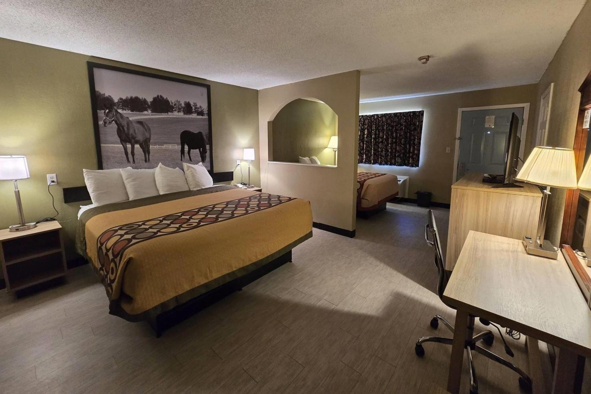 Super 8 By Wyndham Arkadelphia Caddo Valley Area Екстер'єр фото